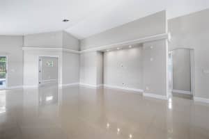 2411 REGENT WAY, KISSIMMEE, FL 34758 Sold 02/25/25