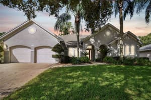 372 Hinsdale Dr, DEBARY