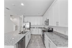 10527 SPRING ARBOR LANE, WINTER GARDEN, FL 34787 Sold 03/04/25