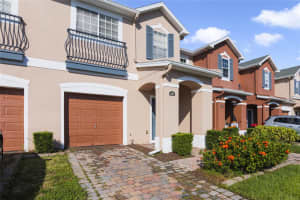 876 PARK GROVE COURT, ORLANDO, FL 32828 Sold 01/07/25