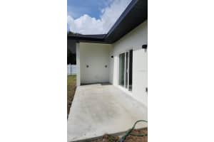 2572 159TH LANE, OCALA, FL 34473 Sold 08/28/25