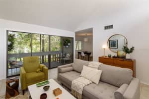 204 CROWN OAKS WAY, LONGWOOD, FL 32779 Sold 04/15/25