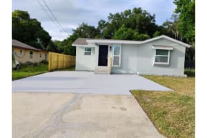 1220 OAK STREET, ALTAMONTE SPG, FL 32701 Sold 02/21/25