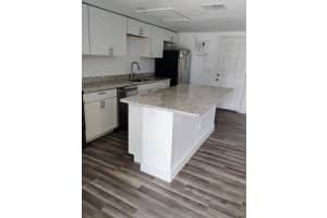 1220 OAK STREET, ALTAMONTE SPG, FL 32701 Sold 02/21/25