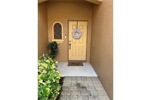 1241 RETREAT VIEW CIRCLE, SANFORD, FL 32771 Sold 04/04/25