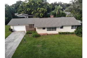 2541 PARKWAY DRIVE, DELAND, FL 32720 Sold 02/06/25