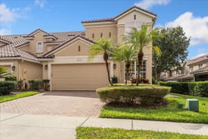 8739 VIA BELLA NOTTE, ORLANDO, FL 32836 Sold 01/21/25