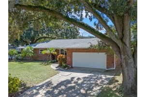 704 TANGELO COURT, WINTER GARDEN, FL 34787 Sold 04/30/25