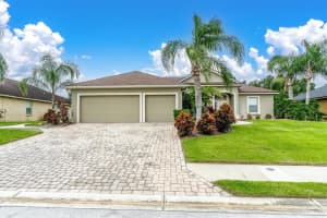 5528 PEBBLE BEACH DRIVE, LAKELAND, FL 33812 Sold 05/19/25