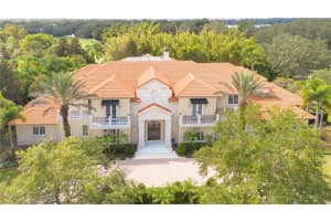 5174 VARDON DRIVE, WINDERMERE, FL 34786 Sold 07/29/25