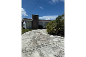 736 GRAN KAYMEN WAY, APOLLO BEACH, FL 33572 Sold 10/29/24
