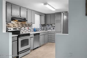 2292 LAKEVIEW DRIVE, MELBOURNE, FL 32935 Sold 12/18/24