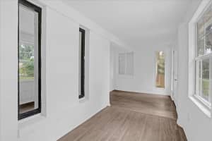839 KENSINGTON DRIVE, ORLANDO, FL 32808 Sold 03/13/25