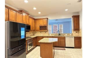 5225 CREEKSIDE PARK AVENUE, ORLANDO, FL 32811 Sold 02/13/25