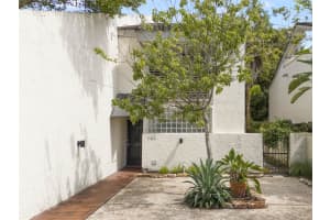 1102 AZALEA LANE, WINTER PARK, FL 32789 Sold 01/09/25