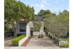 1102 AZALEA LANE, WINTER PARK, FL 32789 Sold 01/09/25