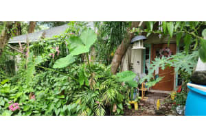 23811 SUNSET VIEW, SORRENTO, FL 32776 Sold 02/14/25