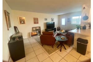 320 LAKEVIEW STREET, ORLANDO, FL 32804 Sold 01/30/25