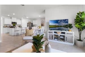 947 BEAR HAMMOCK DRIVE, UMATILLA, FL 32784 Sold 12/05/24