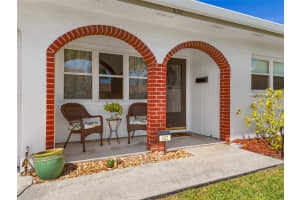 652 DESOTO LANE, INDIAN HARBOUR BEACH, FL 32937 Sold 04/25/25