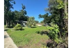 319 FREDERICK AVENUE, DAYTONA BEACH, FL 32114 Sold 01/03/25