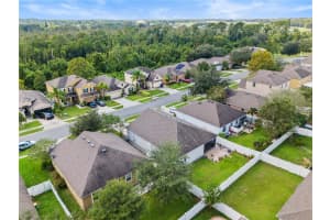 2428 MARTINS RUN, TAVARES, FL 32778 Sold 03/05/25