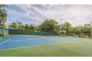 11 ESCONDIDO CIRCLE, ALTAMONTE SPRINGS, FL 32701 Sold 07/31/25