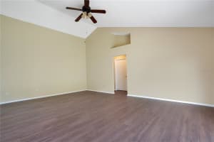 198 EDGEWATER CIRCLE, SANFORD, FL 32773 Sold 02/14/25