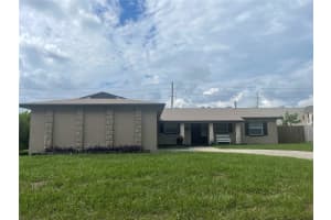 8 CARRIAGE HILL CIRCLE, CASSELBERRY, FL 32707 Sold 02/21/25