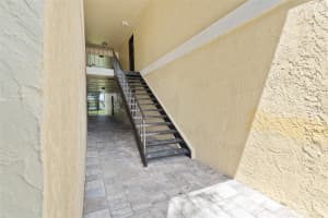 916 LAKE DESTINY ROAD, ALTAMONTE SPRINGS, FL 32714 - MLS#MFRO6248080
