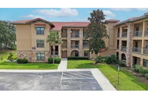 909 Charo Pkwy #1021, DAVENPORT