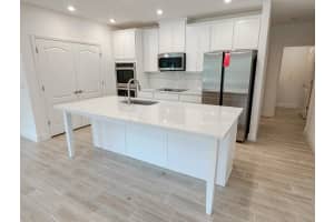 2949 SUNSET DRIVE, NEW SMYRNA BEACH, FL 32168 - MLS#MFRO6248253