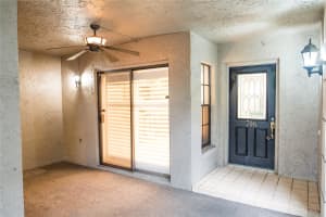 1055 KENSINGTON PARK DRIVE, ALTAMONTE SPRINGS, FL 32714 Sold 12/04/24