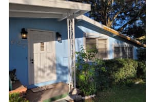 627 WARNER STREET, GROVELAND, FL 34736 Sold 12/30/24
