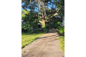 627 WARNER STREET, GROVELAND, FL 34736 Sold 12/30/24