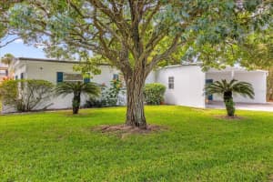 2804 GULFSTREAM ROAD, ORLANDO, FL 32805 Sold 01/21/25