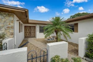 8323 BANYAN BOULEVARD, ORLANDO, FL 32819 Sold 11/25/24