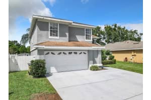 118 HIDDEN SPRINGS CIRCLE, KISSIMMEE, FL 34743 Sold 11/06/24