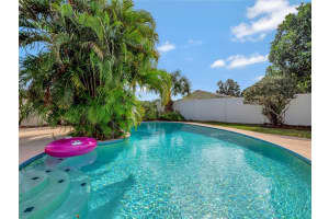 3613 OGLETREE COURT, ORLANDO, FL 32812 Sold 12/13/24