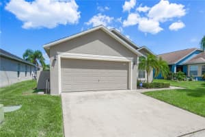 214 FOX LOOP, DAVENPORT, FL 33837 Sold 12/27/24