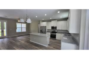 1109 EAST PARKWAY, DELAND, FL 32724 Sold 05/18/25