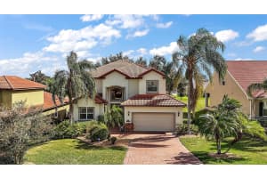 212 CRESTRUN LOOP, LEESBURG, FL 34748 - MLS#MFRO6248940