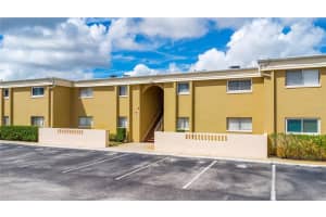 1000 LAKE OF THE WOODS BOULEVARD, FERN PARK, FL 32730 Sold 08/08/25