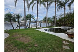 430 115TH AVENUE, TREASURE ISLAND, FL 33706 Sold 11/13/24