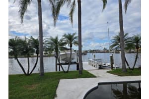 430 115TH AVENUE, TREASURE ISLAND, FL 33706 Sold 11/13/24