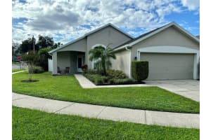 990 HIGH POINT LOOP, LONGWOOD, FL 32750 Sold 11/08/24