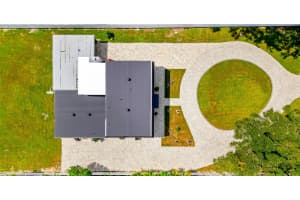 5274 PINTO WAY, ORLANDO, FL 32810 Sold 06/05/25