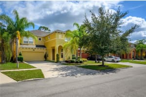 221 LAS FUENTES DRIVE, KISSIMMEE, FL 34746 - MLS#MFRO6249325