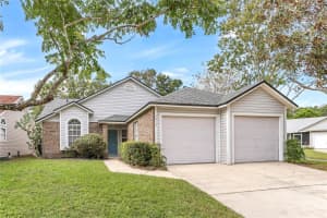 5616 REVELWOOD LOOP, WINTER PARK, FL 32792 Sold 12/16/24
