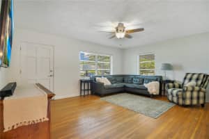 409 VIRGINIA AVENUE, DELAND, FL 32724 Sold 11/22/24